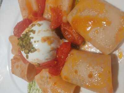 La Bella Napoli Di Raffaele