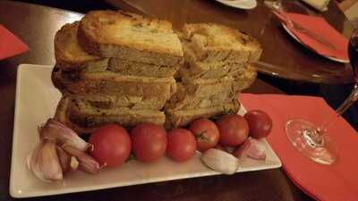 Wine & Tapas Del Duero