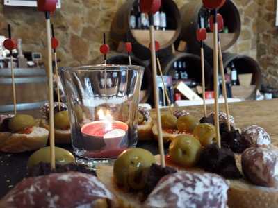 Wine & Tapas Del Duero