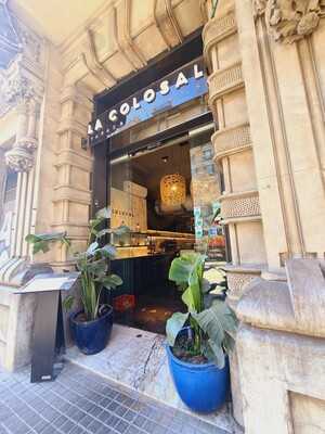 La Colosal