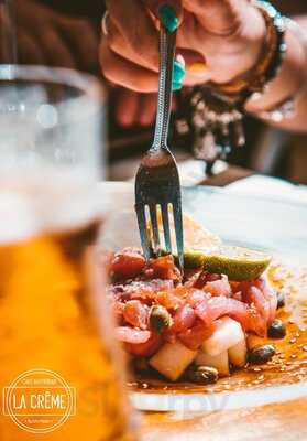 La Crême Café Gastrobar