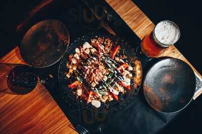 La Crême Café Gastrobar