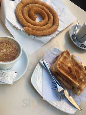 Cafetería Churrería Pikó