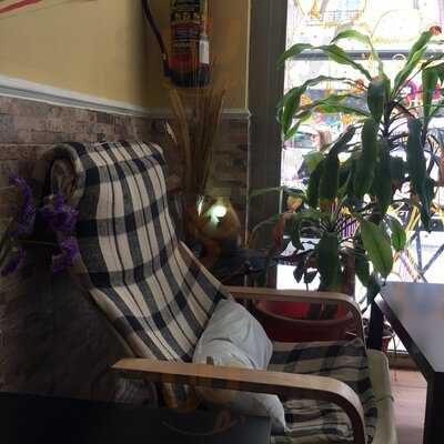 Momo Cafés Y Libros