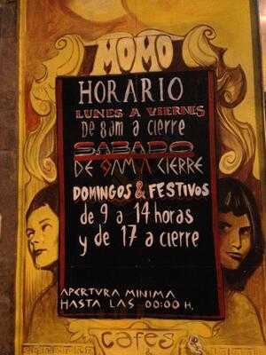 Momo Cafés Y Libros