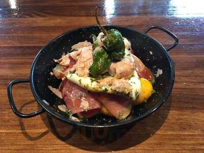 The Cedar Rest & Bar