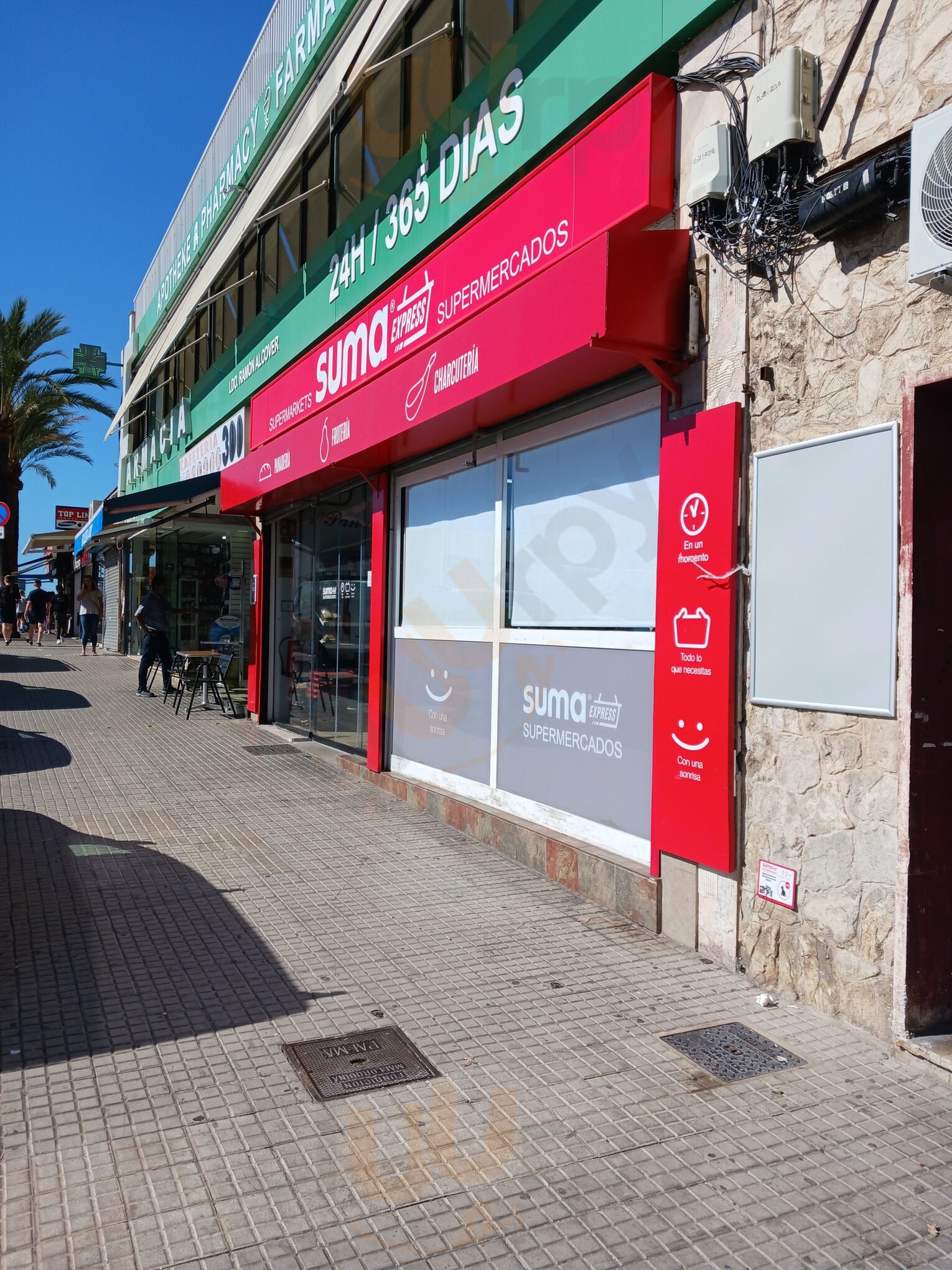 Cafeteria Bolera 300