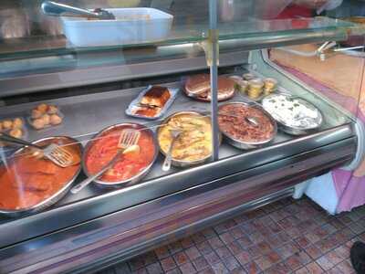 A Dinar, Comidas Para Llevar