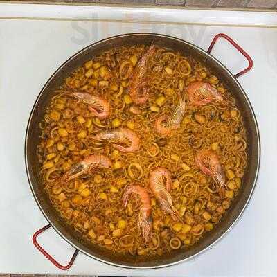 A Dinar, Comidas Para Llevar