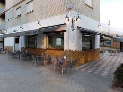 Taberna Cafetería Norte & Sur