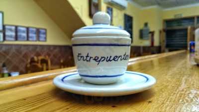 Entrepuentes