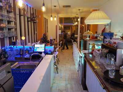 Donatella Cafetería Bar