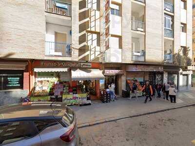 Vintage Cerveceria Cafeteria