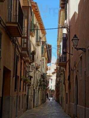 Can Billig Vinoteca-tapas-creperie