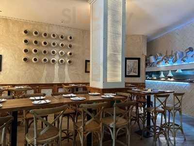 Bodeguita Reyes De Antonio Romero