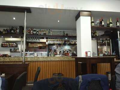 Café Bar Puerta Del Bautismo