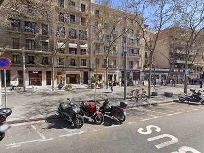 Brunch & Cake By The Sea