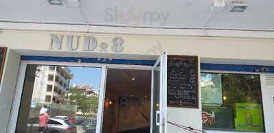 Nudo8