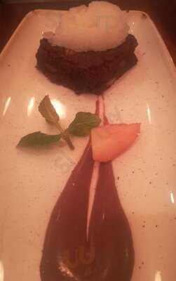 Ajoblanco Tapas Restaurante Cocktail Bar