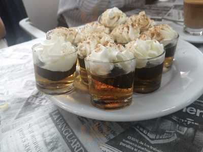 Bar Los Montaditos, Pinedo