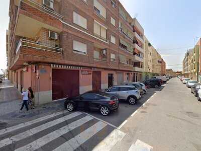 Bar Los Montaditos, Pinedo