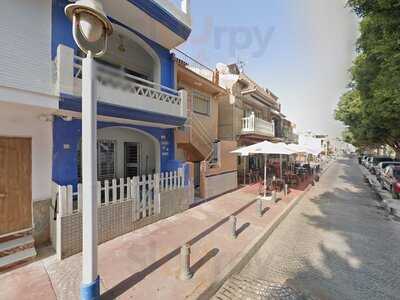 Casa Manuel De La Lonja