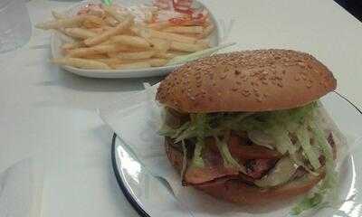 Hamburgueseria La City