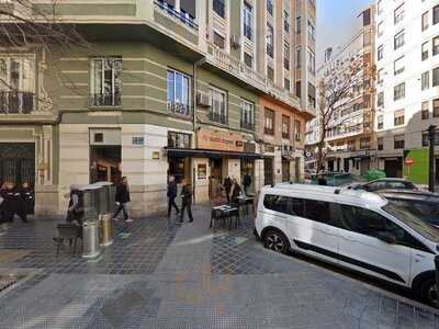 Mossen Sushi & Tapas