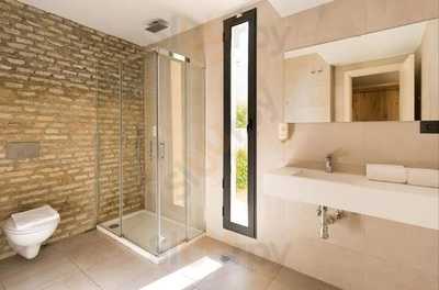 Black Swan Food & Drinks