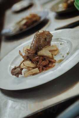 El Dieciseis Restaurante