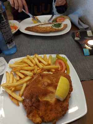 El Barril Restaurant