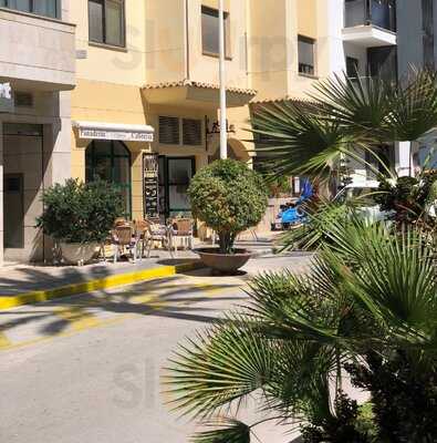 Panaderia Cafeteria Piquer