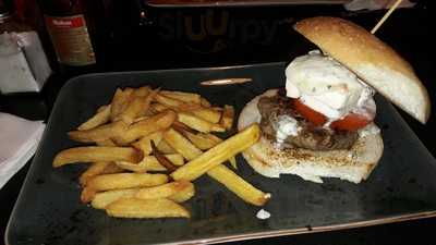 Manhattan American Burger