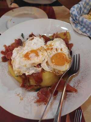 María Mandiles Plaza Manises