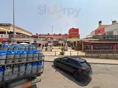 Comfy International Restaurant