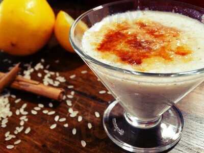 Eatwith: Coral & Alex Of Seville