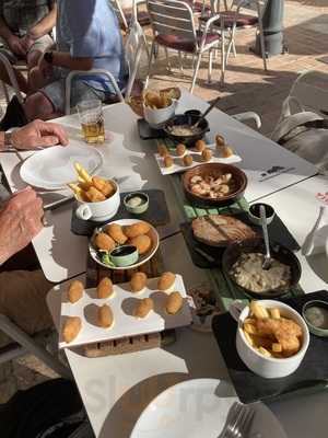 The Fountain Bistro And Bar