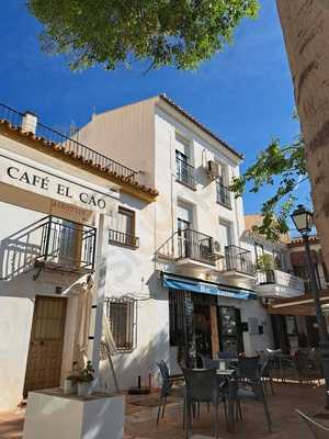 The Fountain Bistro And Bar