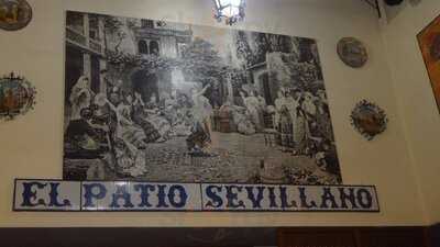 El Patio Sevillano