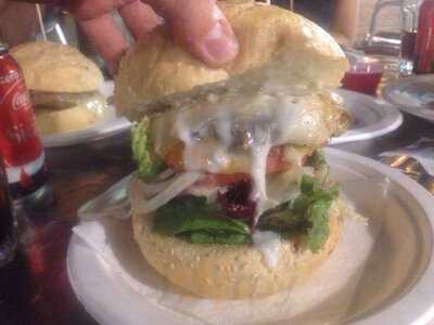 Hamburgueseria Fray Juan