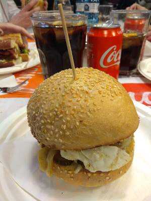 Hamburgueseria Fray Juan
