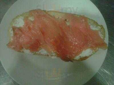 Bar De Los Montaditos Gratis