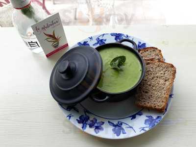 La Malvaloca Café Bar