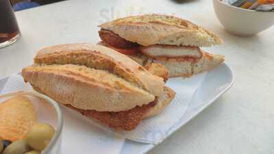 Cafeteria El Jardin De La Real