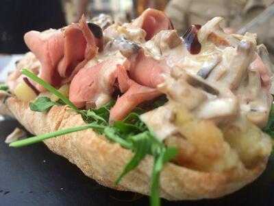 La Bottega Del Sorsi E Morsi