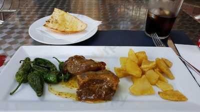 Restaurante El Sauce