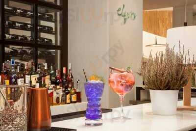 Elyxr Coctail Bar