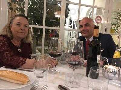 El Paraiso Restaurante & Country Club