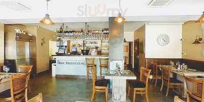 Bar Bistro El Vecino