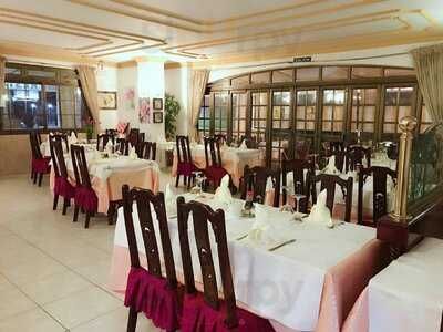 Guangdong - Chinese Restaurant